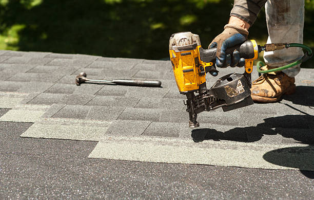 Best Flat Roof Repair Services  in Beecher, MI